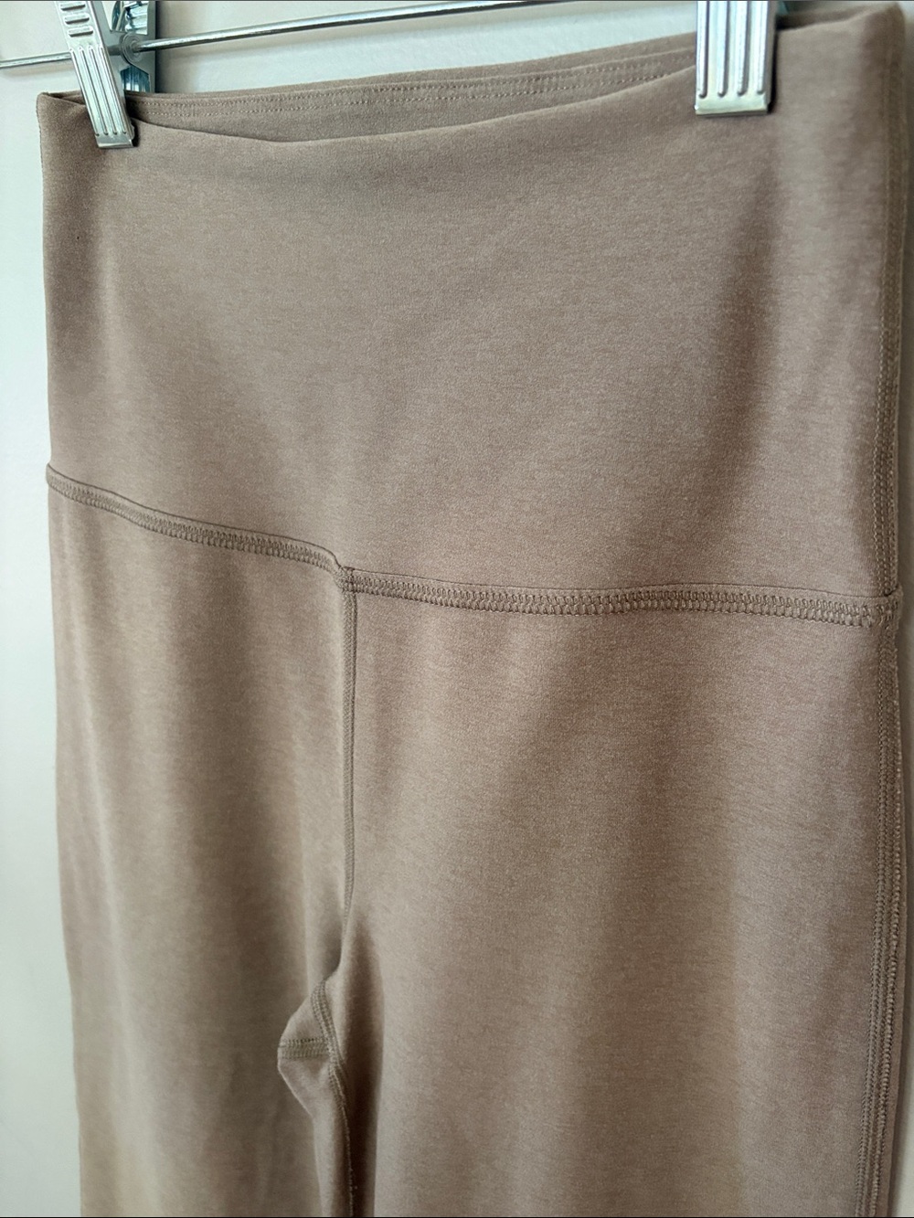 Beyond Yoga Spacedye Retro Crop Pant Birch Heather size Small - Picture 5 of 11